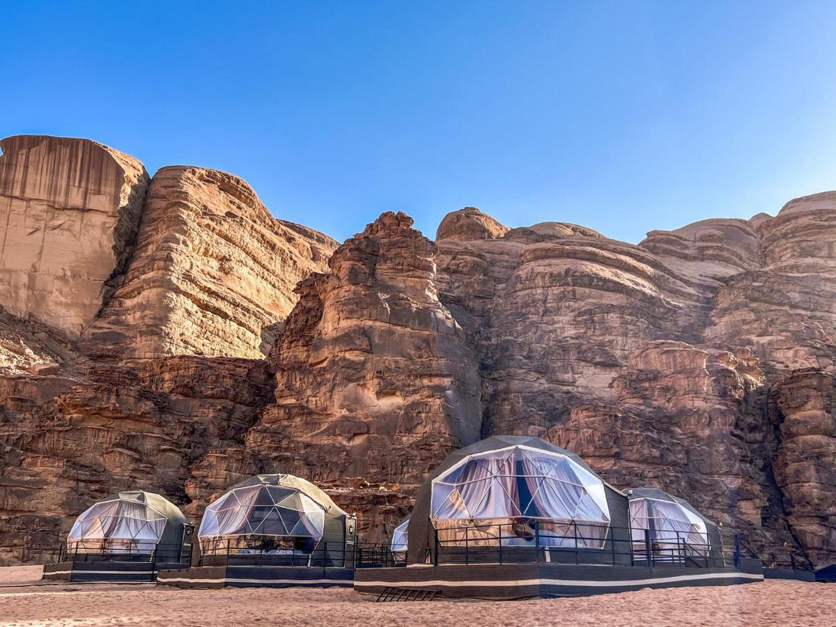 Aladdin Camp Hotel Wadi Rum Exterior photo