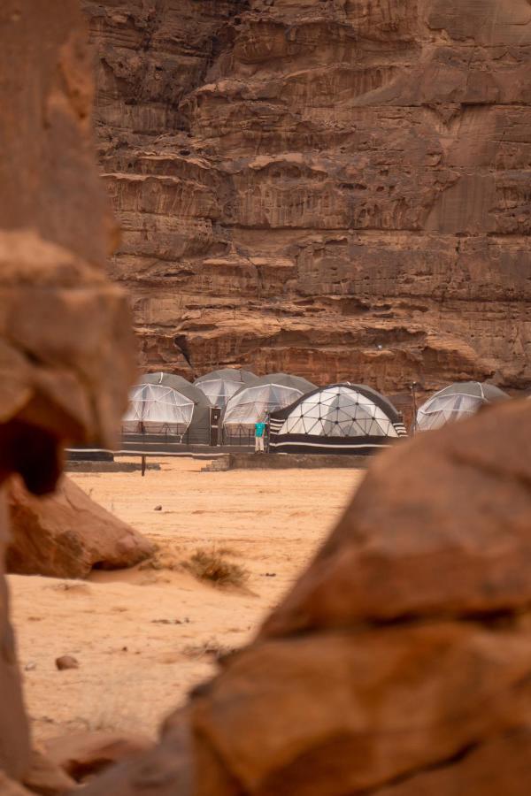 Aladdin Camp Hotel Wadi Rum Exterior photo